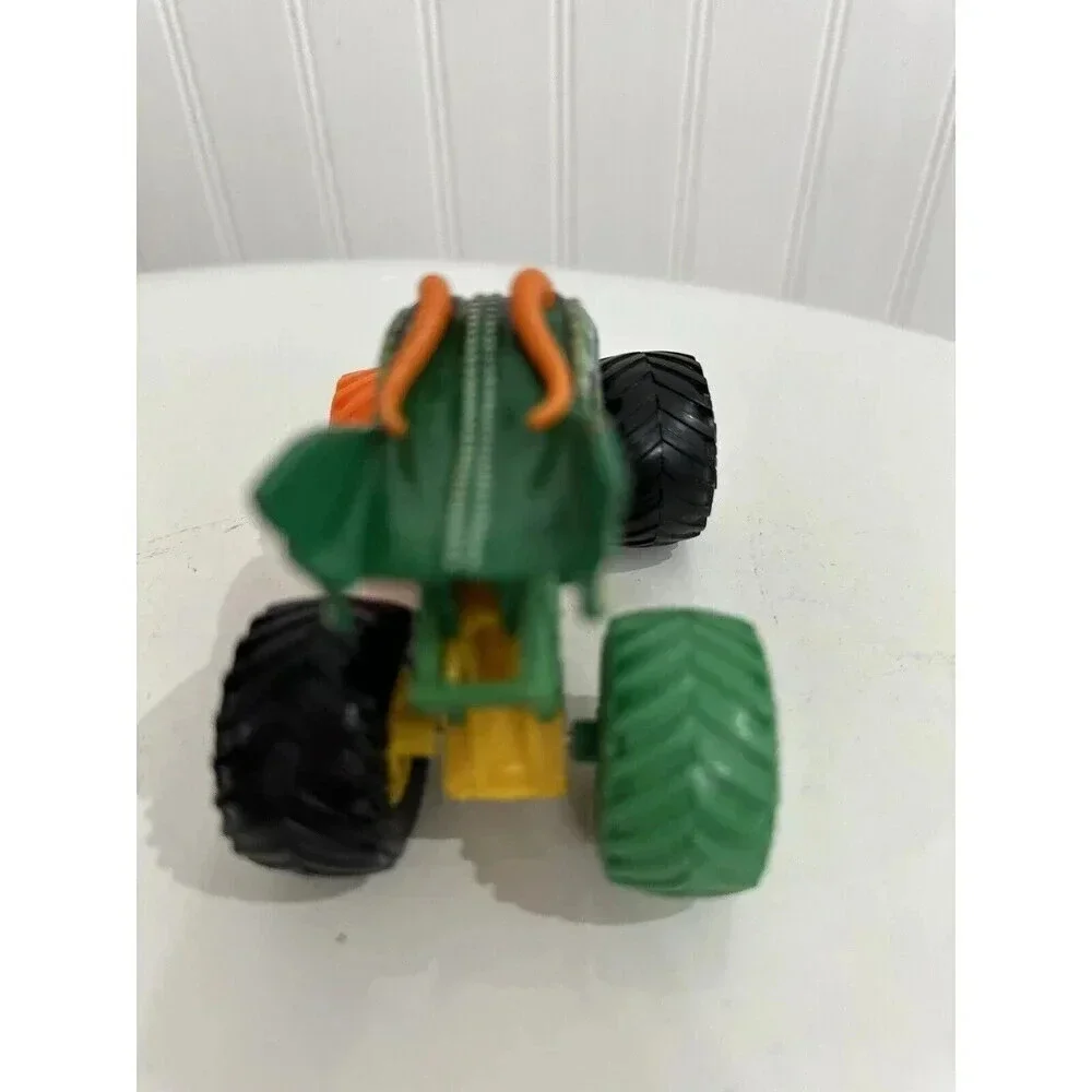 Monster Jam Dragon 1/64 Die Cast Series 30 Black Green Orange‎ Wheels